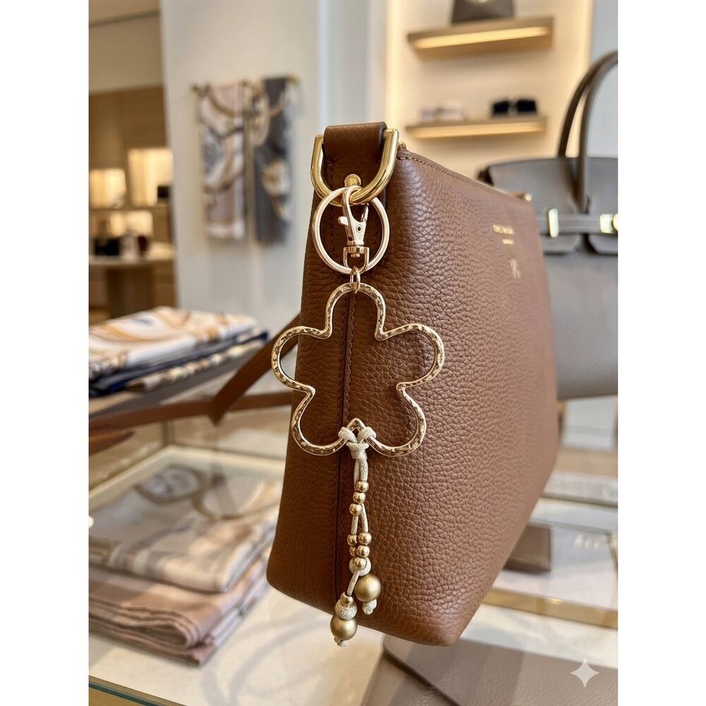 🧚🏻‍♀️ Handmade Enchanted Gold Floral Purse Charm Keychain Tassel